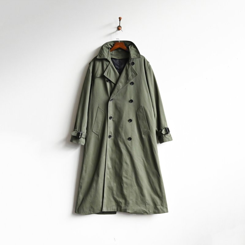 【蛋植物古着】森青色彩经典版型古着风衣 - 女装休闲/机能外套 - 其他人造纤维 绿色