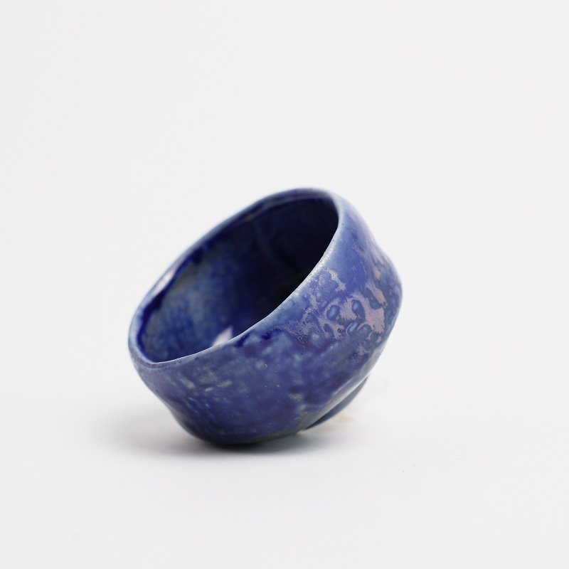 明芽窑 l 柴烧灰蓝流釉小茶碗 蓝 流釉 陶器 陶艺品 T - 茶具/茶杯 - 陶 蓝色