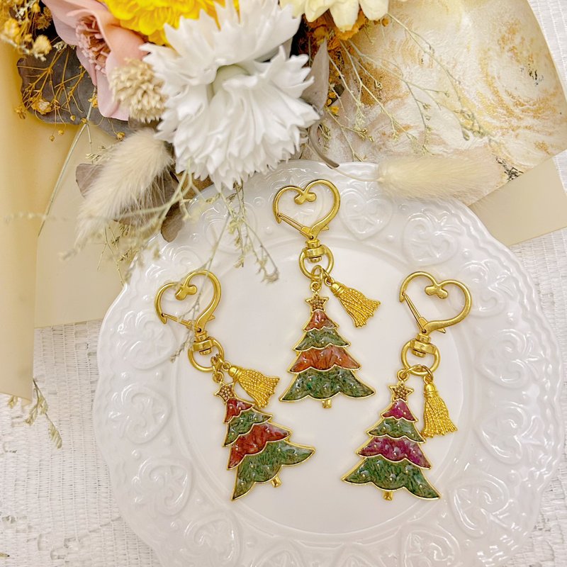 圣诞树真花吊饰 钥匙圈 手作 干燥花 日本树脂 真花 - 钥匙链/钥匙包 - 树脂 多色