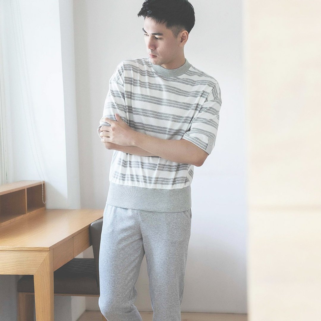 UMORFIL胶原蛋白条纹五分袖男家居服/睡衣/居家服-浅灰 - 居家服/睡衣 - 棉 灰色
