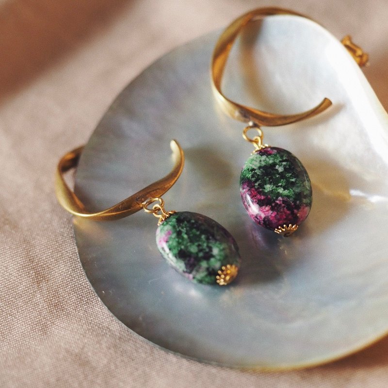 螺旋铜圈 复古油彩天然石耳环 - 耳环/耳夹 - 其他金属 绿色