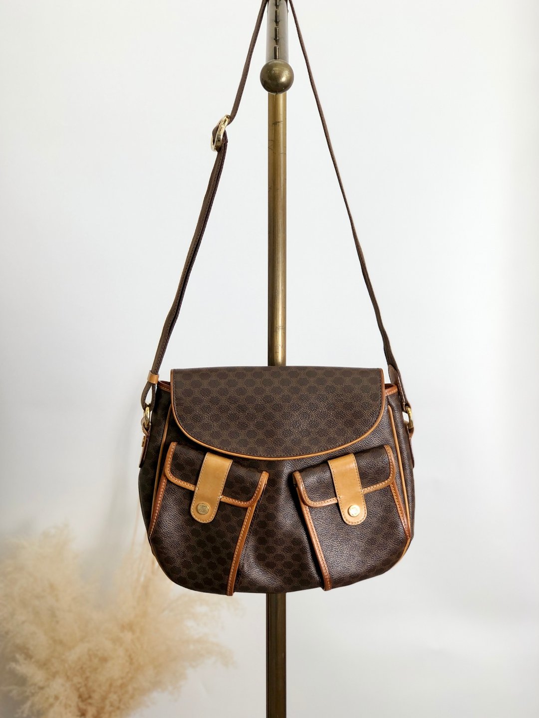 【 日本直送 名牌中古包 】CELINE  સੈલીન 马卡龙 肩背包 棕色 PVC 双口袋 vintage 古董 a3bmb4 - 侧背包/斜挎包 - 真皮 咖啡色