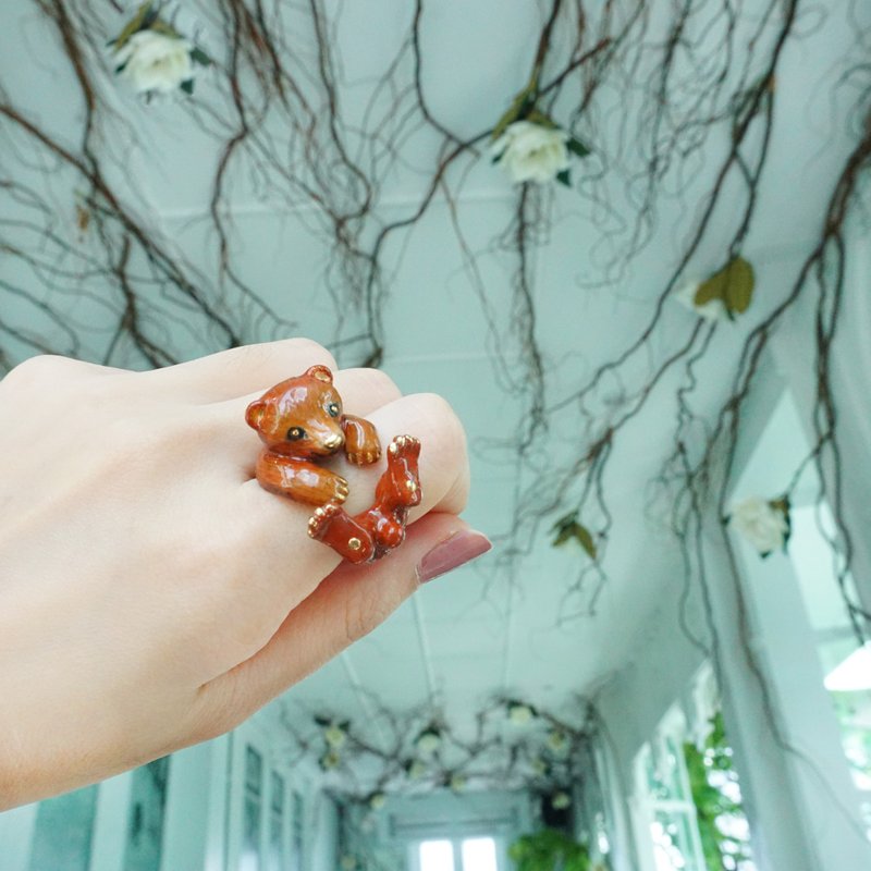 Grizzly Honey bear ring - 戒指 - 其他金属 咖啡色