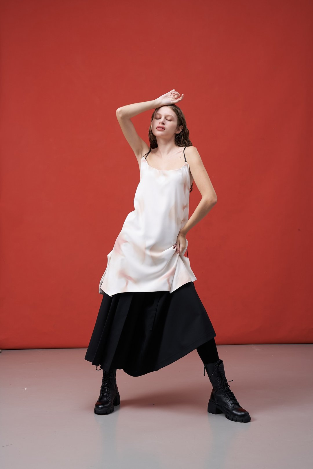 可两穿/T-Shirt/露背洋装/白印花/解构/洋装/无性别INF/25SS - 洋装/连衣裙 - 聚酯纤维 白色