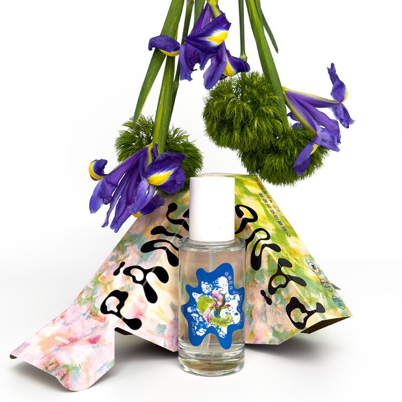 空间织品香氛喷雾100ml | 槟榔花夜 |质感香氛花开包装MUSE设计奖 - 香薰/精油/线香 - 精油 蓝色