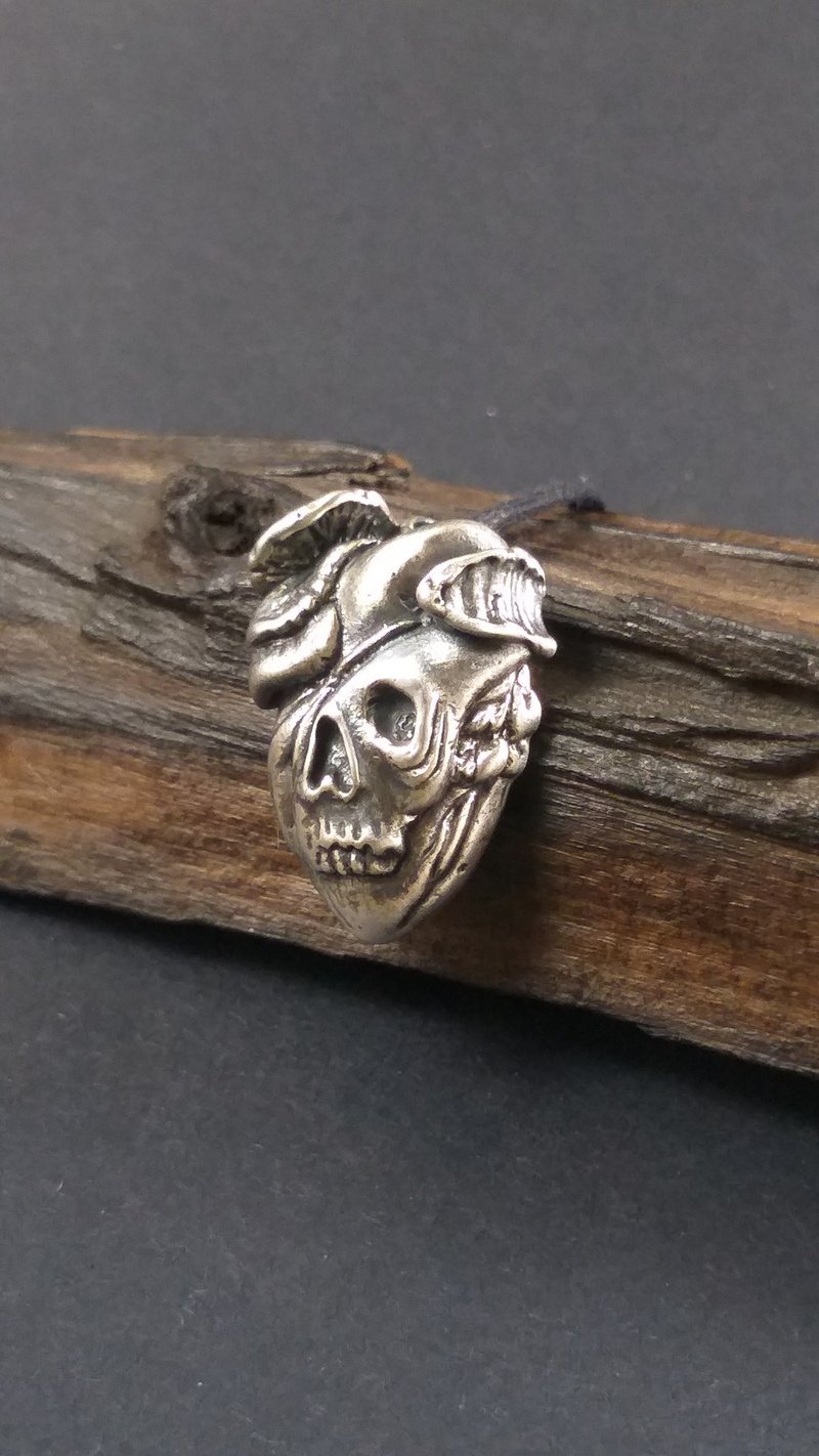 【心境系列】心葬。心脏 保罗领带/仿皮绳/银链/钢链/麻线 - 项链 - 银 