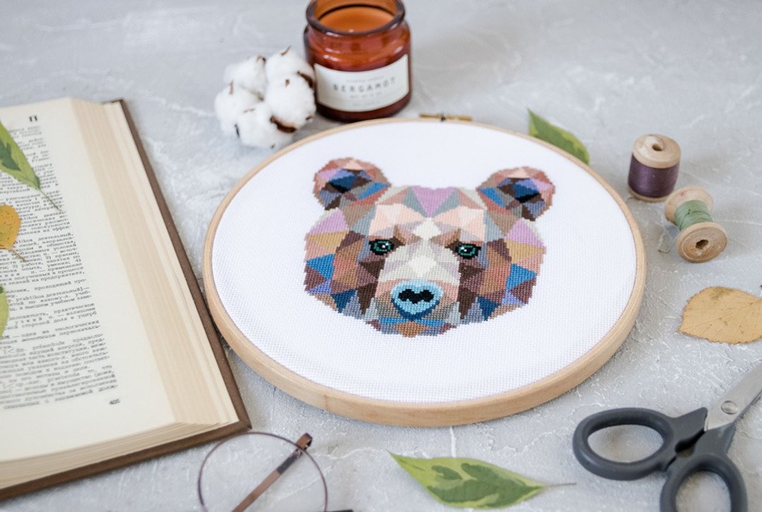 Bear Cross Stitch Kit - 编织/刺绣/羊毛毡/裁缝 - 其他材质 