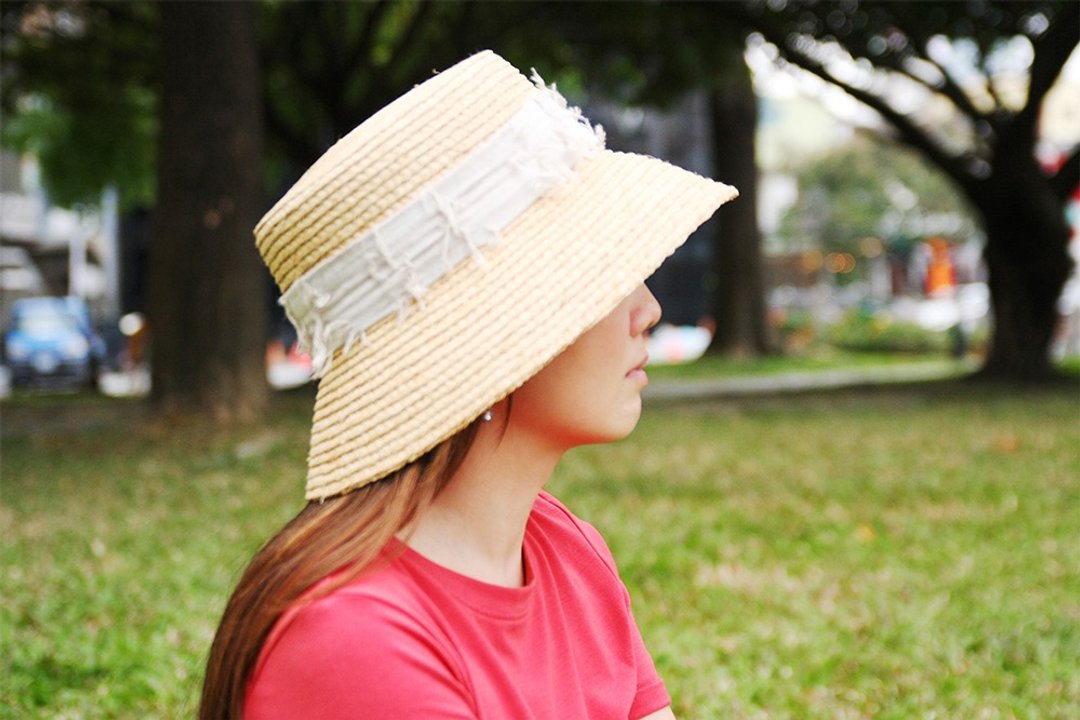 Unni心恸之心草帽-编织帽  帽子 登山帽 防晒 渔夫帽 straw hat - 帽子 - 植物．花 卡其色