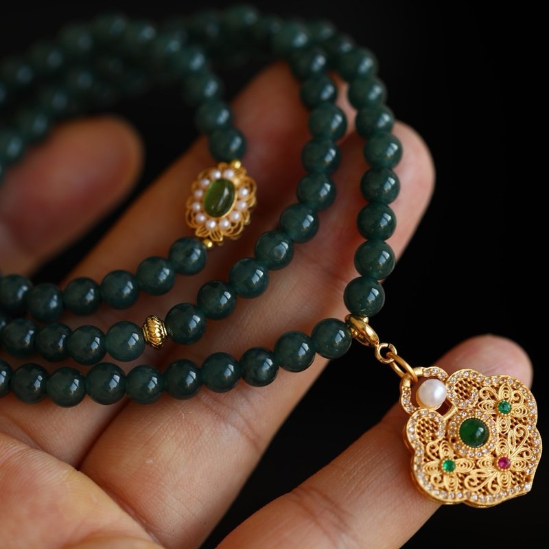 危地马拉 天然原矿A货糯种蓝水翡翠鎏金花丝如意锁设计多圈手串s - 项链 - 玉石 绿色