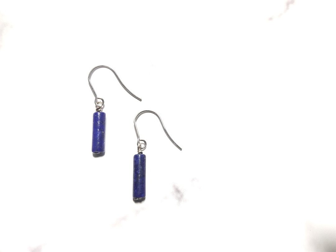 青金石  /  圆柱  /  玉石系列耳环 / 可改耳夹 - 耳环/耳夹 - 半宝石 蓝色