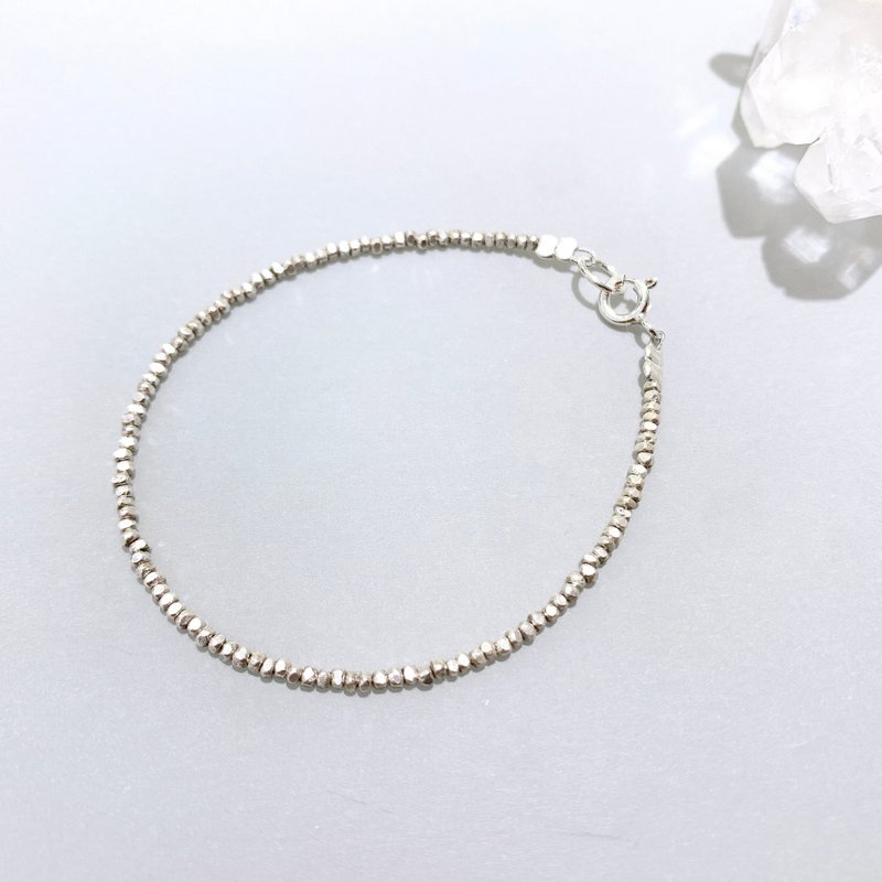Ops silver bracelet -手工/限定/银/细致链/好配搭/极简/纯银/ - 手链/手环 - 银 银色