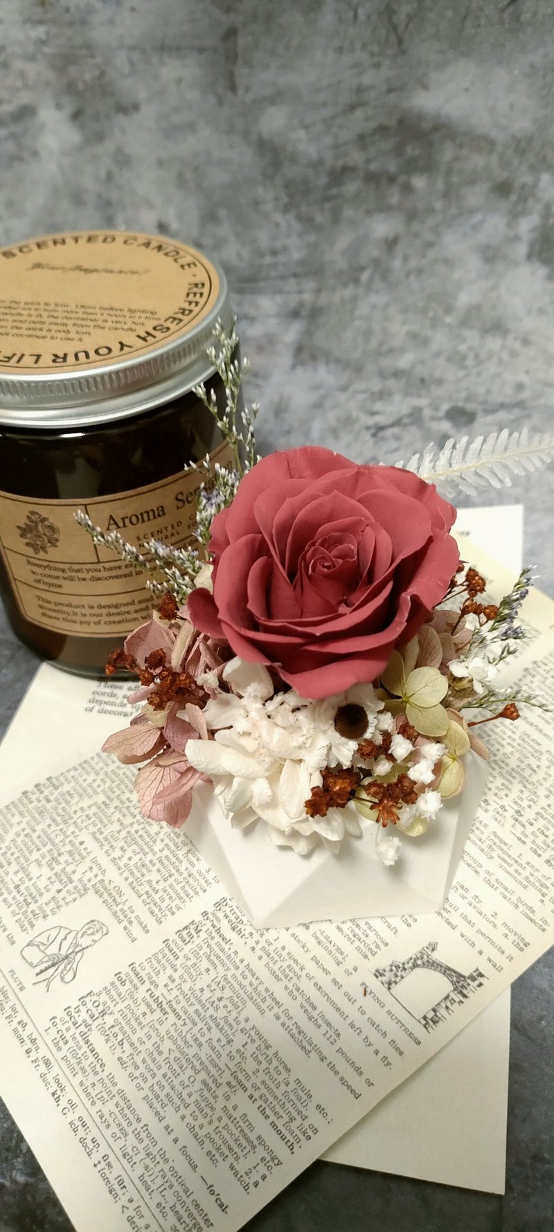 绮思艺想-一见钟情不凋花扩香石 - 干燥花/捧花 - 植物．花 多色