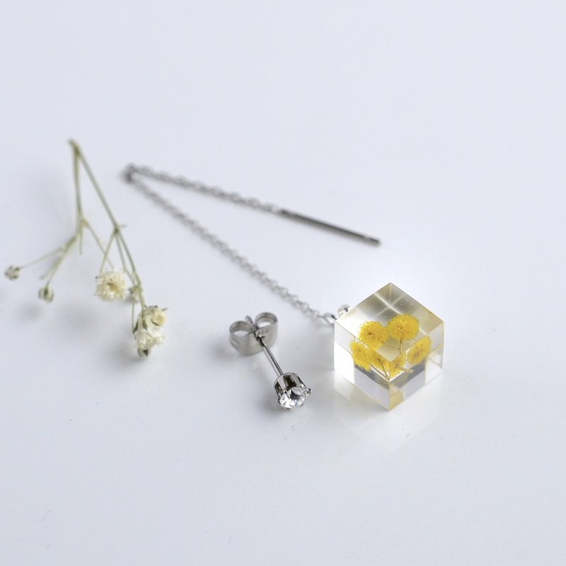 Mimosa American Earrings and Swarovski Stud Earrings Stainless Steel/ Resin / Japanese Design - 耳环/耳夹 - 树脂 黄色