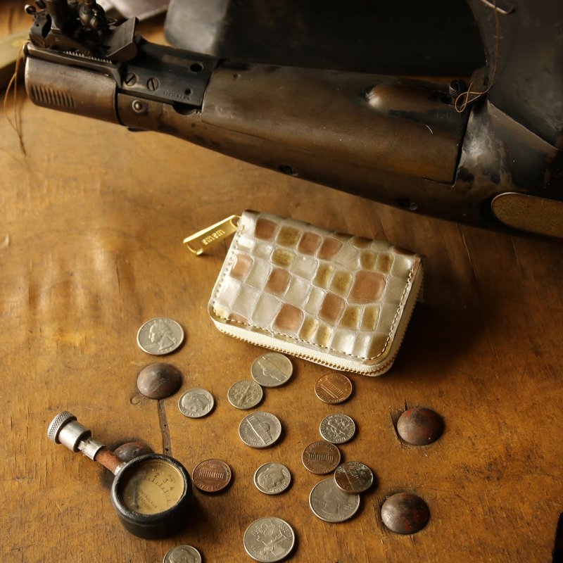 Made in Japan Cowhide Coin Purse Colored Gourd Gray made in JAPAN handmade leather wallet coincase - 零钱包 - 真皮 灰色