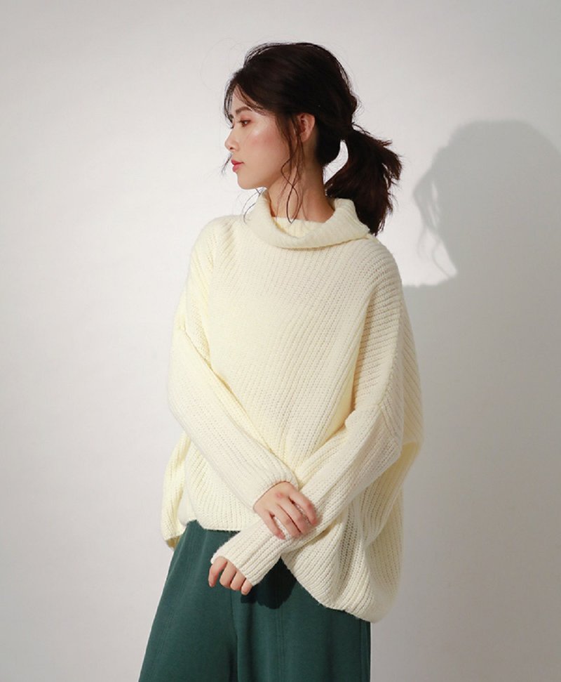 逆光飞行高领针织保暖罩衫上衣-蒲公英 - 女装针织衫/毛衣 - 其他人造纤维 白色