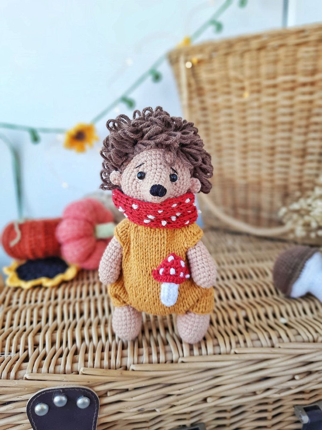 Amigurumi hedgehog crochet pattern. DIY autumn decor hedgehog pattern PDF. - 线上课程/教学影片 - 其他材质 