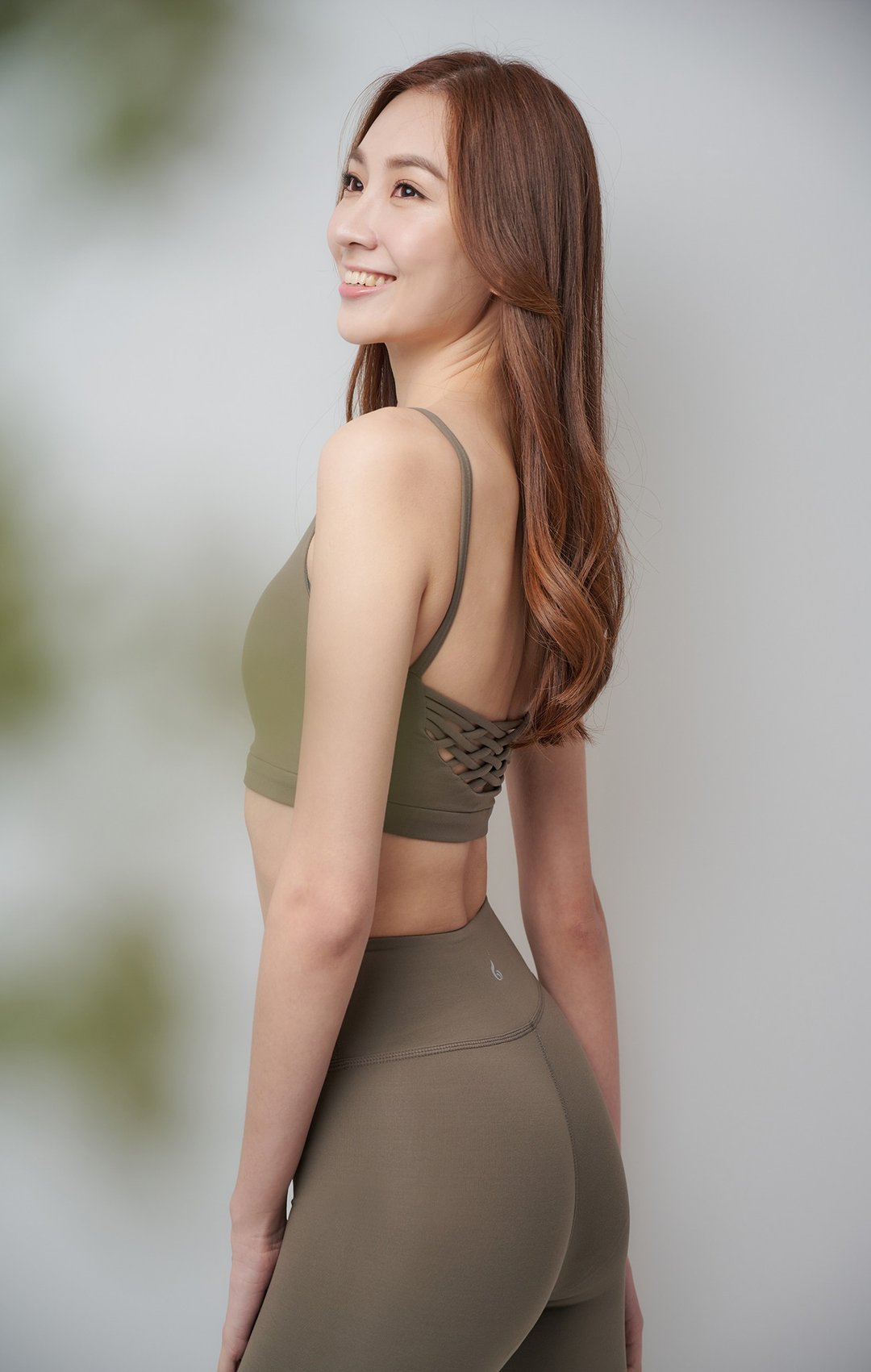 春夏穿搭【Yoga Flow】Emma Bra - Bark  快速出货 - 女装瑜珈服 - 聚酯纤维 