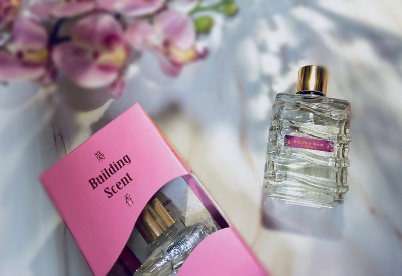 扩香精油 - 小苍兰  Freesia -附香氛棒 - 香薰/精油/线香 - 浓缩/萃取物 粉红色