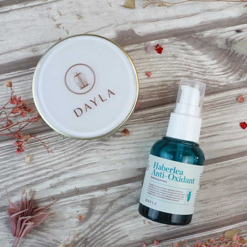 完美妆前保养底妆组-复活草保湿精华+精灵美肌薄透气垫粉饼 - 粉饼/散粉 - 塑料 咖啡色