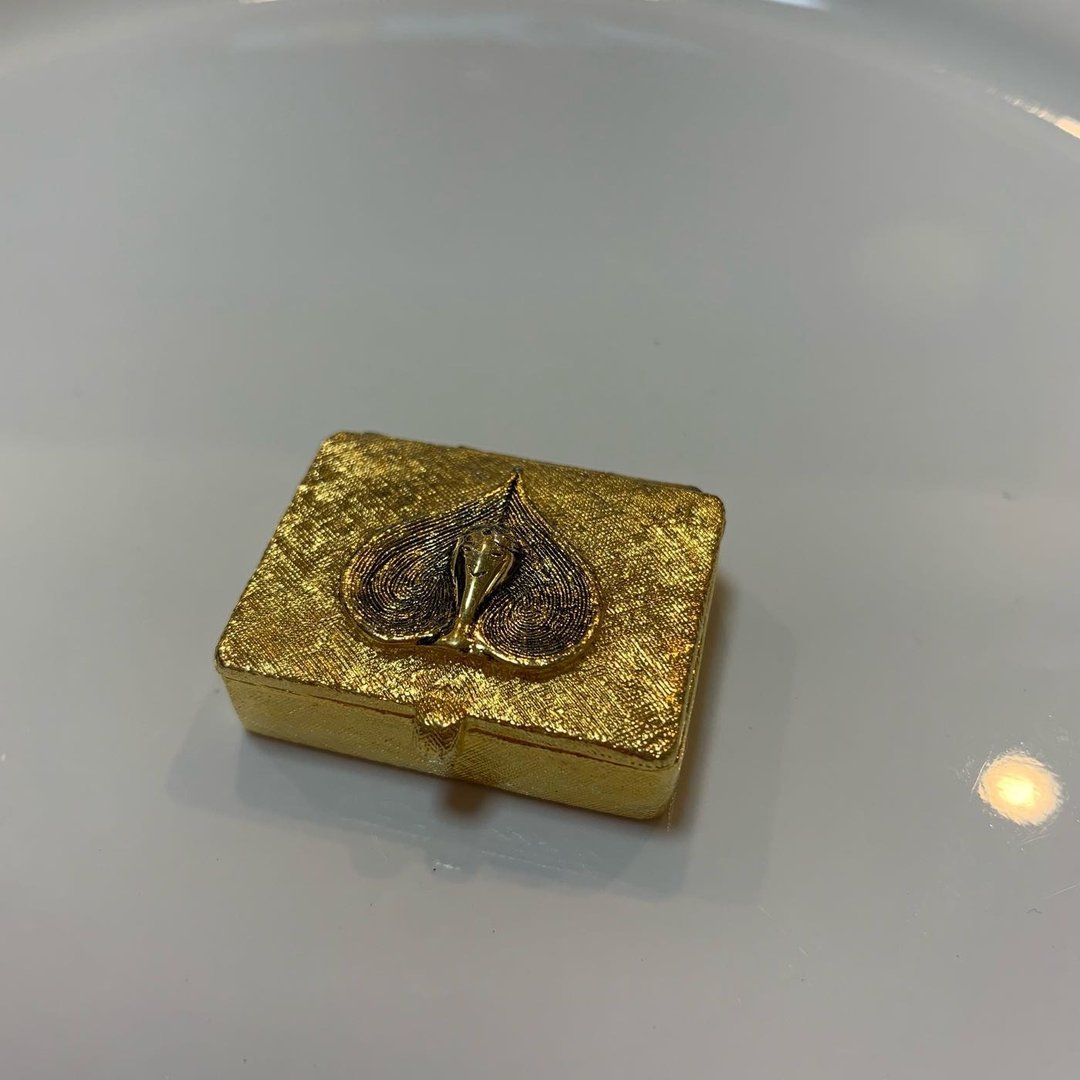 Vintage 金色爱心小饰品盒、香膏盒 - 其他 - 其他金属 