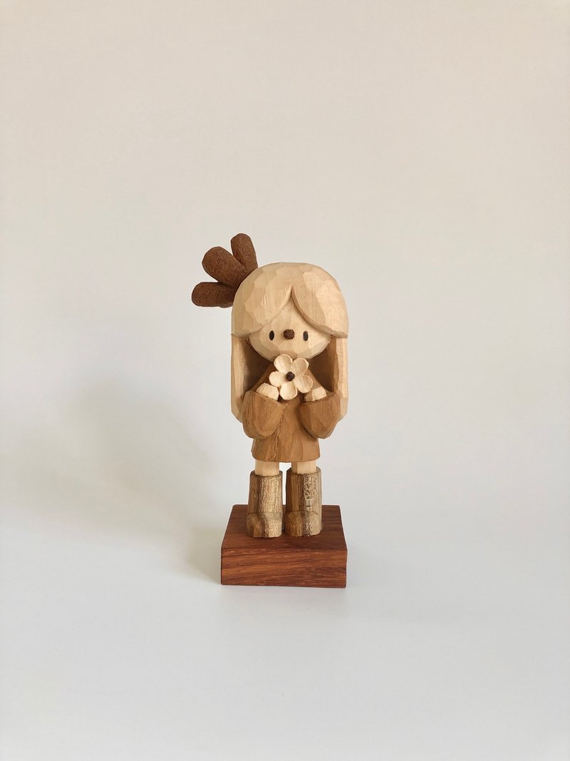 女子与花、木雕、手工艺品 - 摆饰 - 木头 咖啡色
