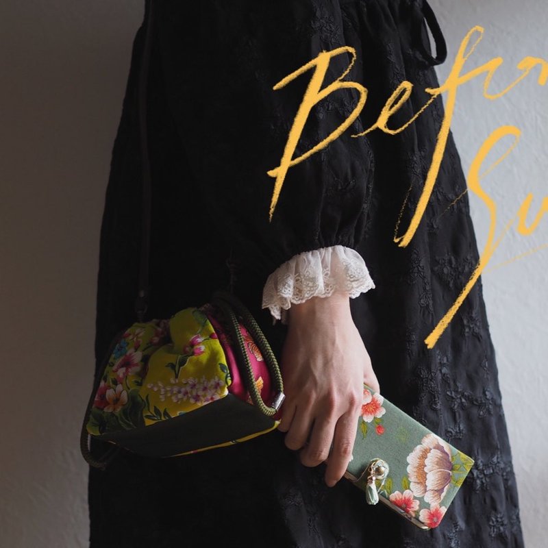 Taiwan floral x silk fabric mini pochette (one piece / free shipping) - 侧背包/斜挎包 - 棉．麻 绿色