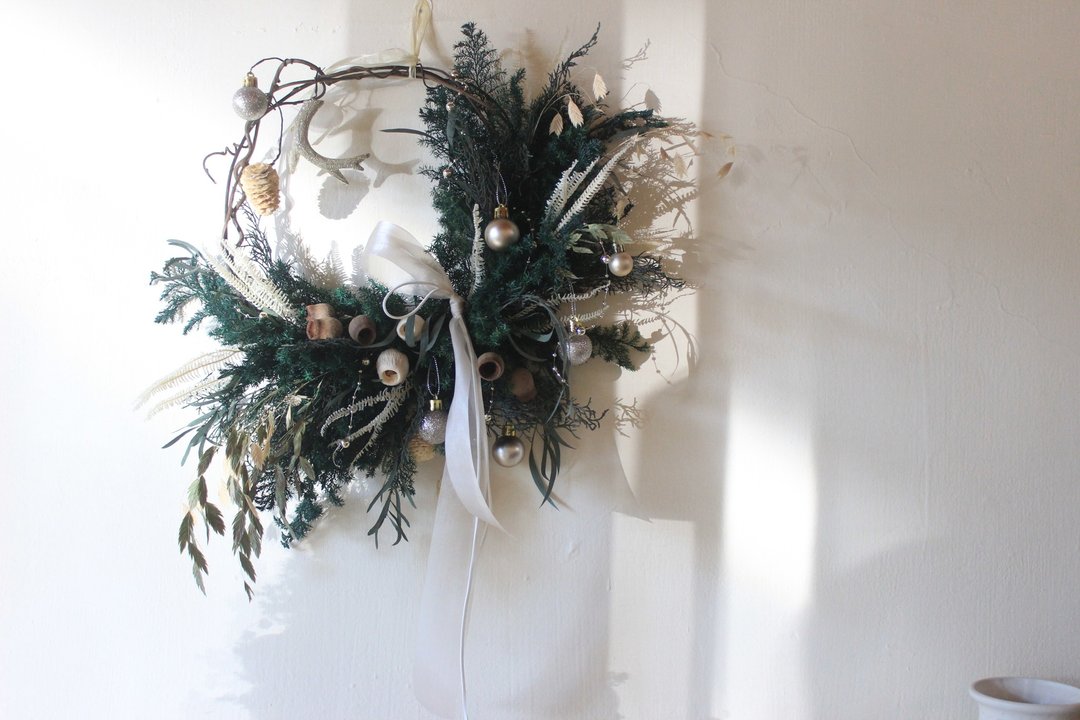 永生造型圣诞花圈 Special Christmas Wreath 银白圣诞花圈 - 摆饰 - 植物．花 银色