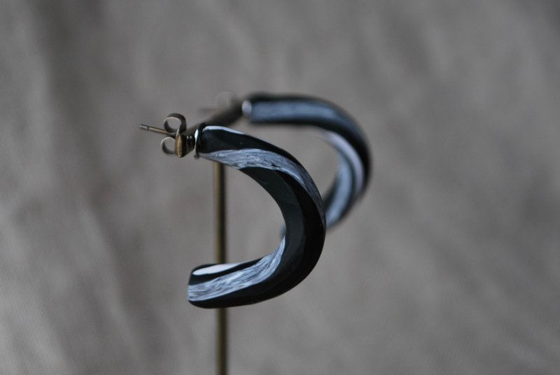 niji 耳针 灰阶02 - 耳环/耳夹 - 粘土 黑色