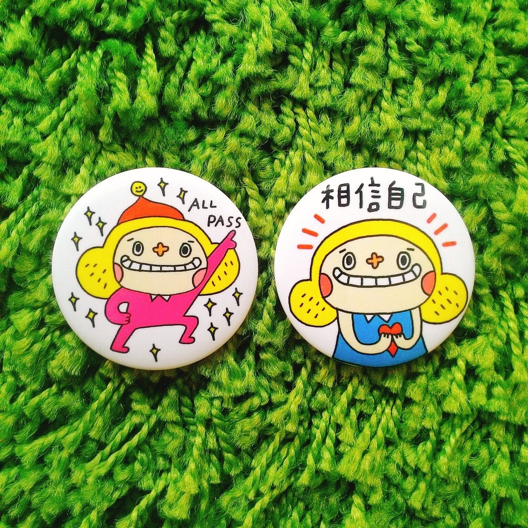 花大鼻徽章-最后存量，售完不补了 - 徽章/别针 - 塑料 多色