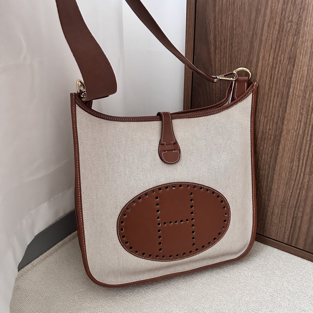 HERMÈS 爱马仕 Evelyne I GM 肩背包 - 侧背包/斜挎包 - 棉 白色