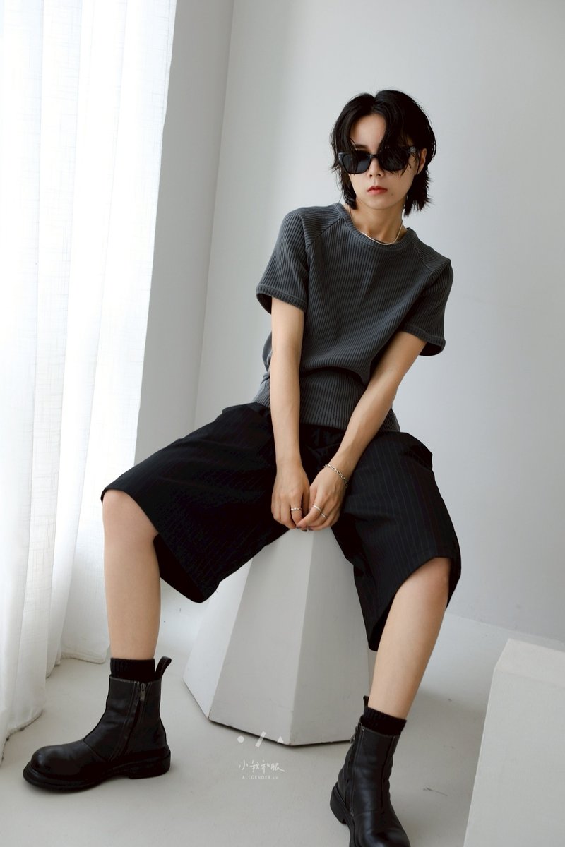 布宜诺斯直纹西服短裤 - 2色 - 黑直仕 - 女装短裤 - 棉．麻 蓝色