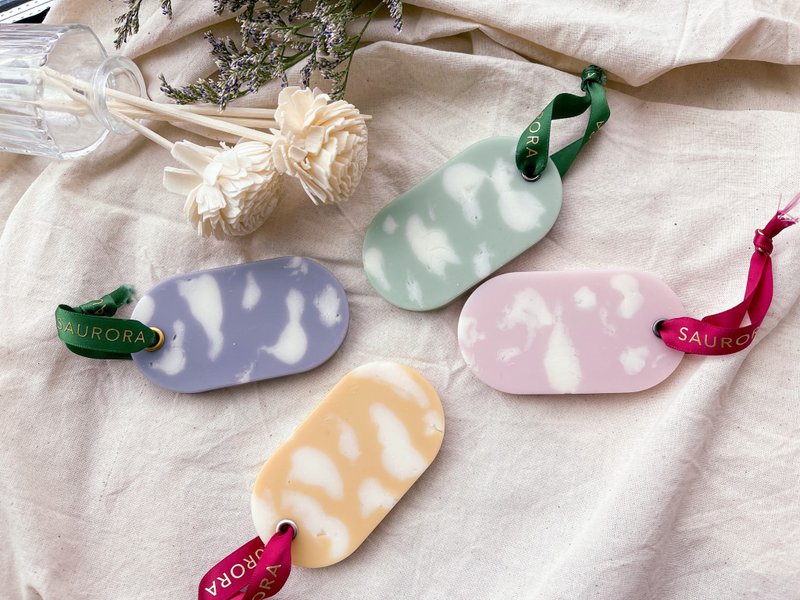 【定制化礼物】婚礼回礼/姊妹礼物/企业礼品 彩空香氛大豆蜡片 - 衣柜/鞋柜 - 蜡 多色