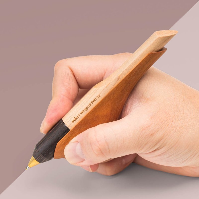 啄墨2.0 原木【山雀】单笔 + 笔座 - 兼具摆饰与书写的原木手工笔 - 其他书写用品 - 木头 