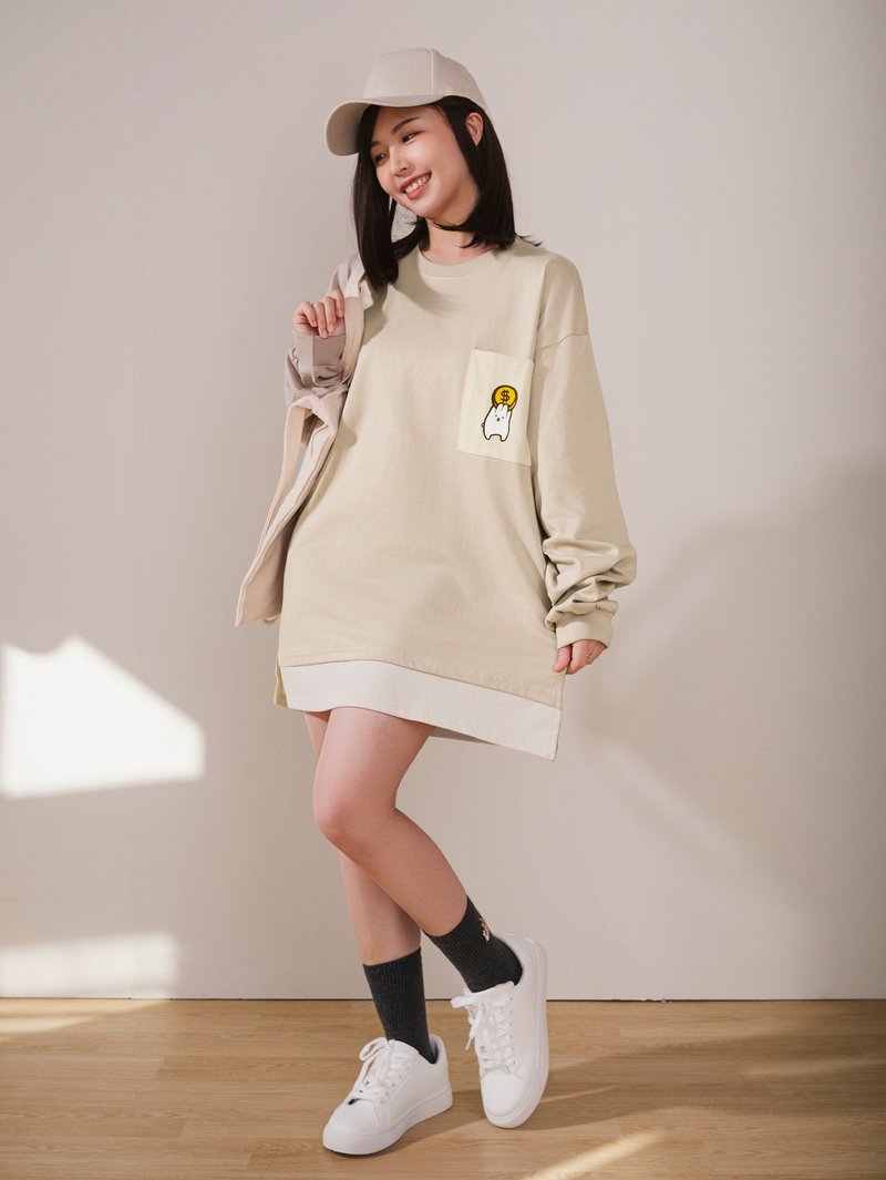 层次感oversized 中性口袋衣-麻糬兔娃娃机 - 女装上衣 - 棉．麻 卡其色