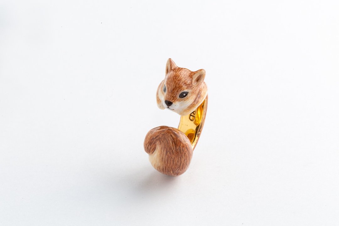 松鼠环抱珐琅戒指~Squirrel Ring - 戒指 - 铜/黄铜 