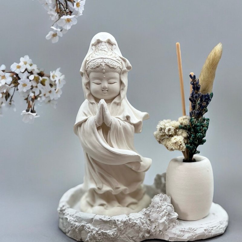 观音三十三法相之合掌观音 禅风居家香氛摆件 - 香薰/精油/线香 - 树脂 黑色