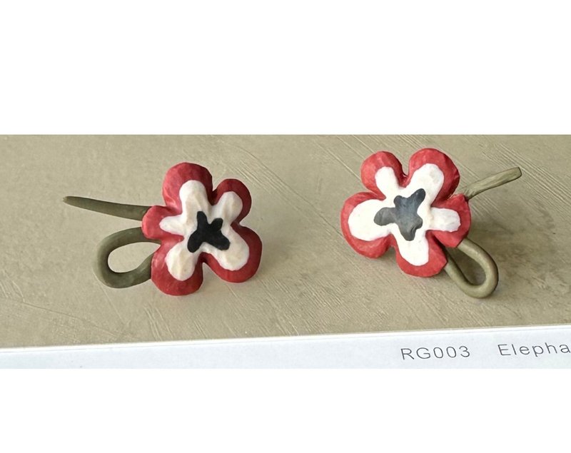 软陶饰品-手工雕刻感风格-罂粟花耳环-耳针款-316不锈钢 - 耳环/耳夹 - 其他材质 红色