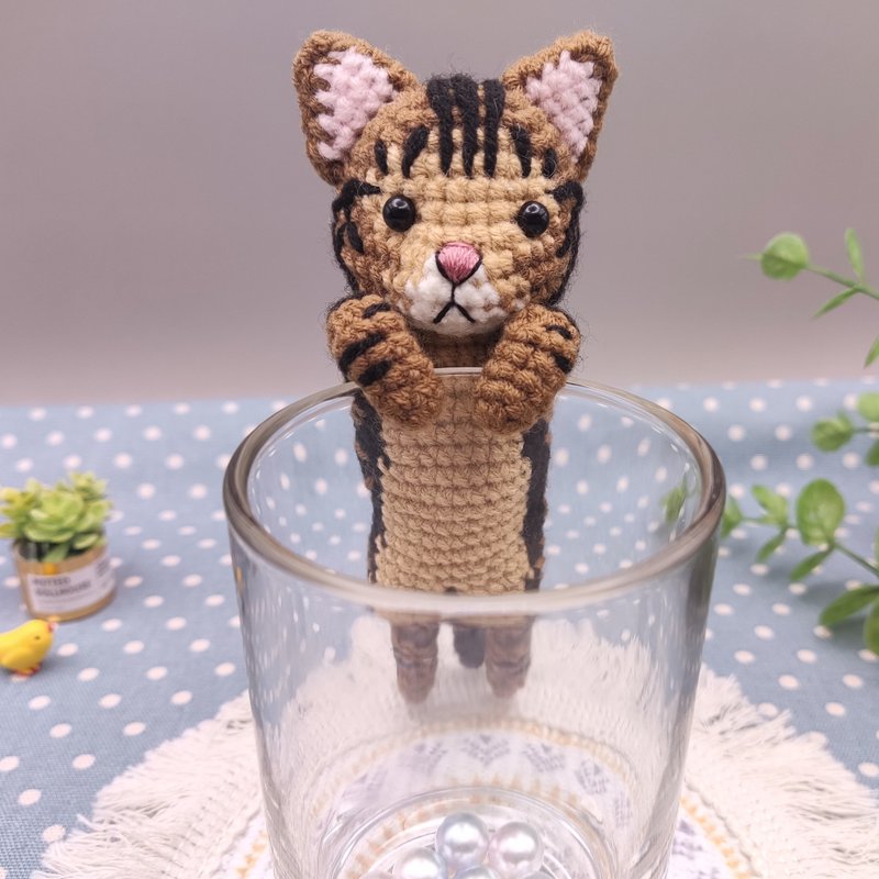 【现货】 好奇宝宝 虎斑猫 米克斯美短 纯手工 钩针编织娃娃 - 玩偶/公仔 - 其他人造纤维 咖啡色