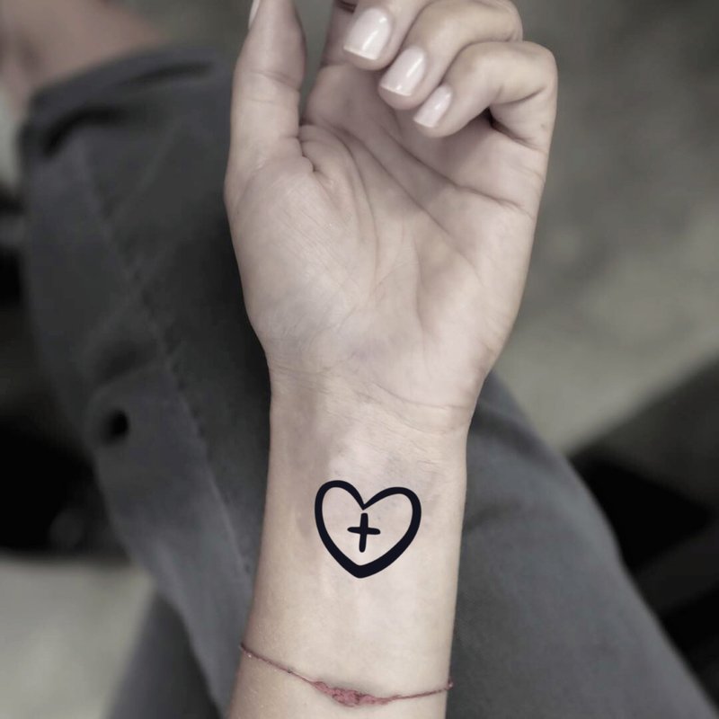 OhMyTat 十字心 Cross Heart 刺青图案纹身贴纸 (4 张) - 纹身贴 - 纸 黑色