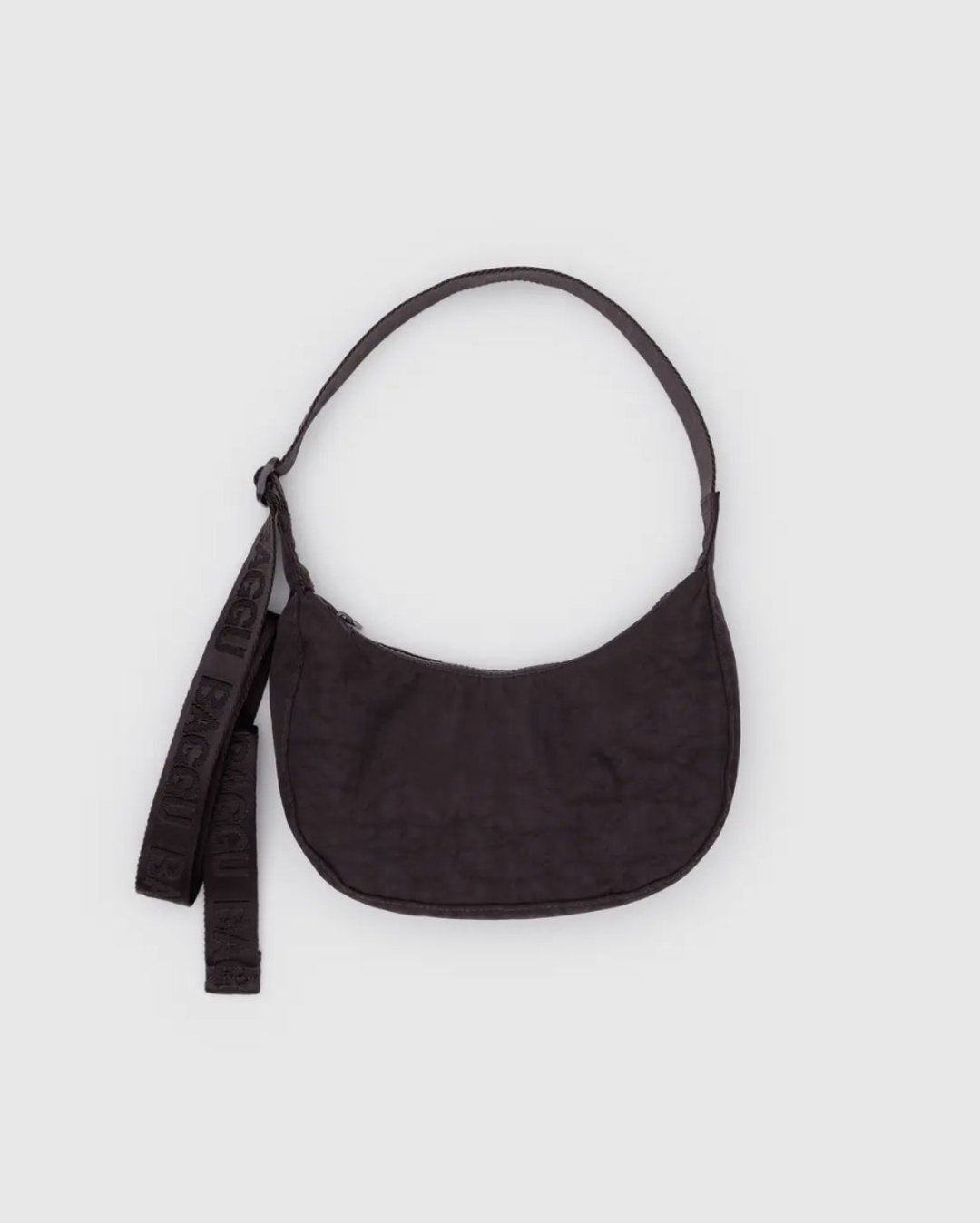 BAGGU - 回收尼龙斜背月亮包 - Small - 巧克力深酒红 - 侧背包/斜挎包 - 防水材质 红色