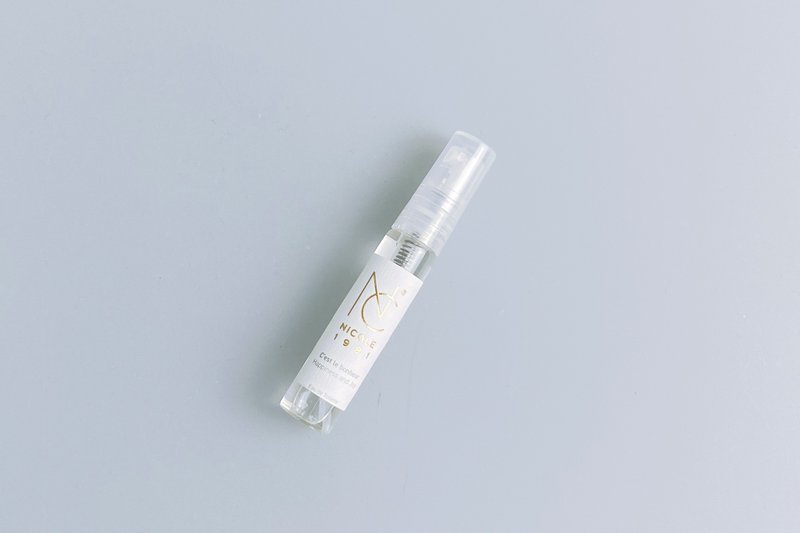 重生欢愉时光 Happiness and Joy 淡香水5ml 试香 - 香薰/精油/线香 - 浓缩/萃取物 白色