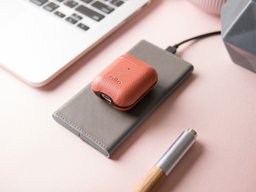 AirPods 皮革耳机保护套 - 蜜桃橘-定制化刻字礼物 - 耳机 - 真皮 红色