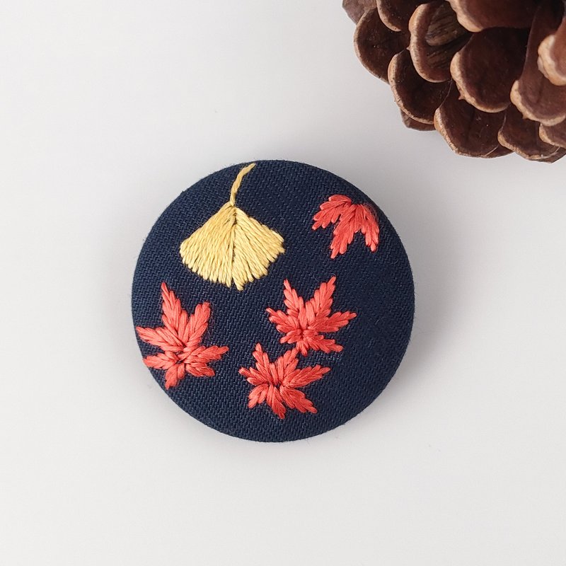 秋日枫叶银杏刺绣胸针 or 刺绣发圈 - 胸针 - 棉．麻 橘色