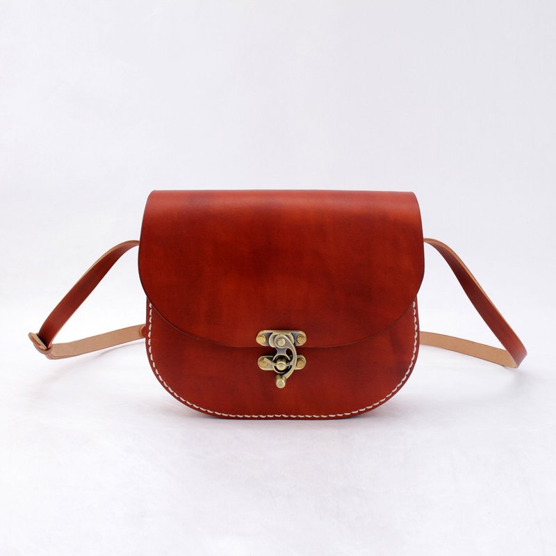 【切线派】采蘑菇 真皮手工复古马鞍包女包女学生包包斜挎包 - 侧背包/斜挎包 - 真皮 咖啡色