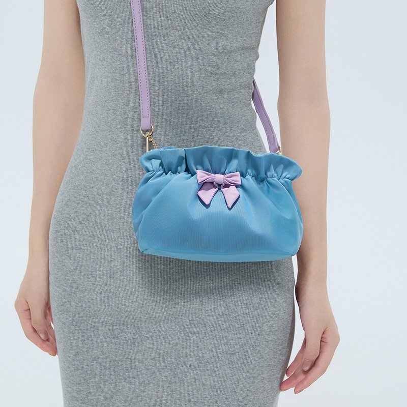 EarlyJuly 棉花糖云朵收纳包 I 薰衣草冰淇淋霜 - 化妆包/杂物包 - 尼龙 蓝色