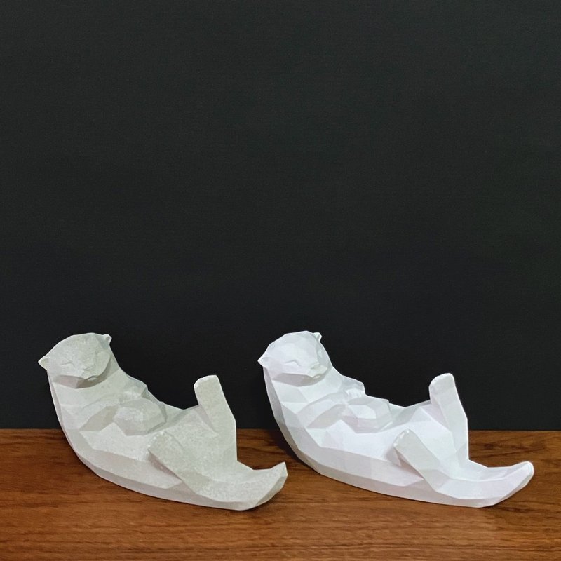 【水泥动物摆饰 - 水獭】Low-poly / 清水模 / 桌上疗愈 / 送礼 - 摆饰 - 水泥 灰色