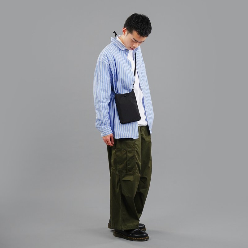 City系列 | 随身小包 TOM (黑) 迷你斜背包侧背包手机袋 - 侧背包/斜挎包 - 尼龙 黑色