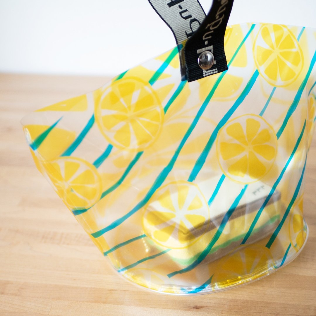 Clear bag lemon pattern - 手提包/手提袋 - 防水材质 黄色