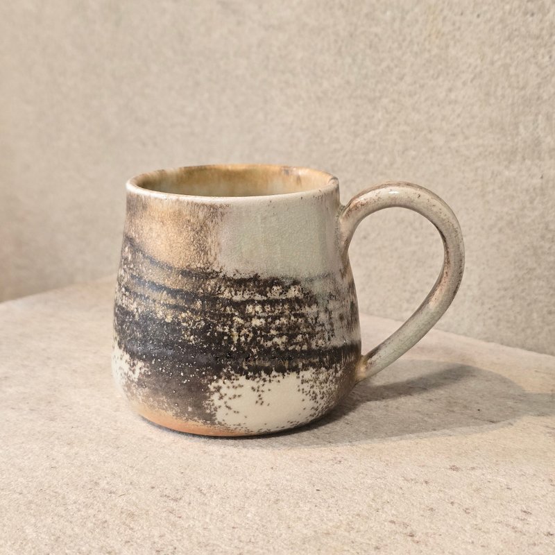 柴烧瓷土 / 绞泥马克杯 / 咖啡杯 - 咖啡杯/马克杯 - 陶 黑色
