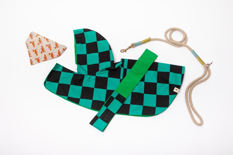 【现货】 绿黑方格,M_41,毛孩斗蓬雨衣,双面可穿, 防风防雨 - 衣/帽 - 棉．麻 